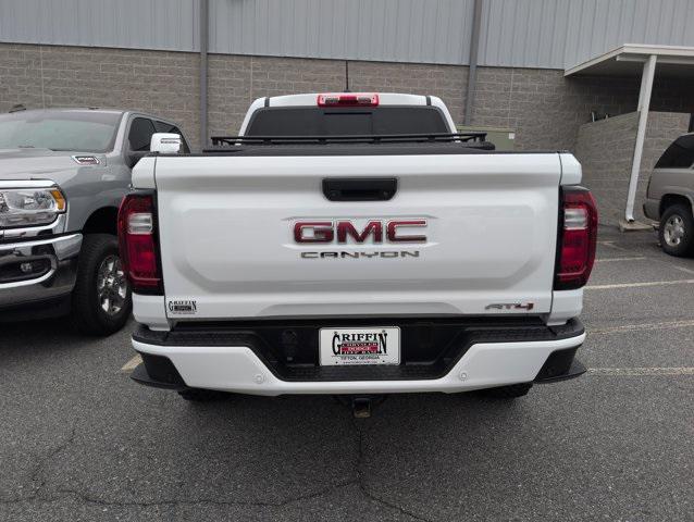 2024 GMC Canyon 4WD AT4 2024 GMC Canyon 4WD AT4