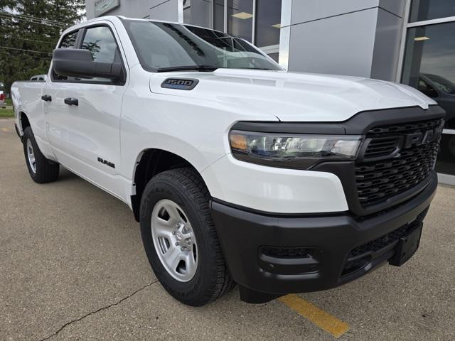 2025 RAM Ram 1500 RAM 1500 TRADESMAN QUAD CAB 4X4 64 BOX