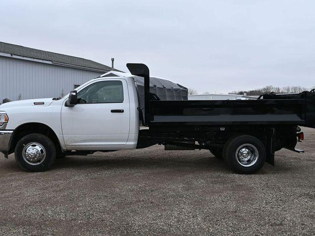 2024 RAM 3500 Chassis Tradesman/SLT