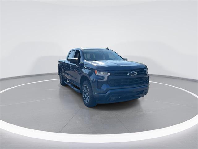 2022 Chevrolet Silverado 1500 4WD Crew Cab Short Bed RST