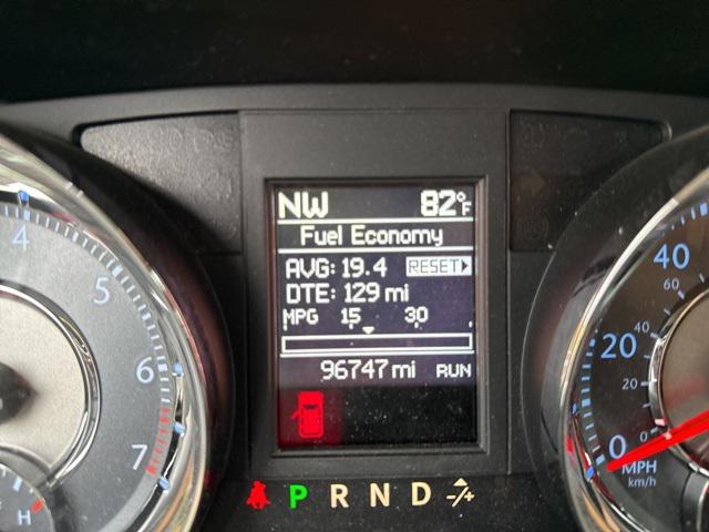 2014 Chrysler Town and Country S