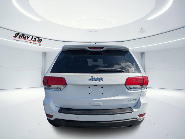 2019 Jeep Grand Cherokee Laredo E 4x2