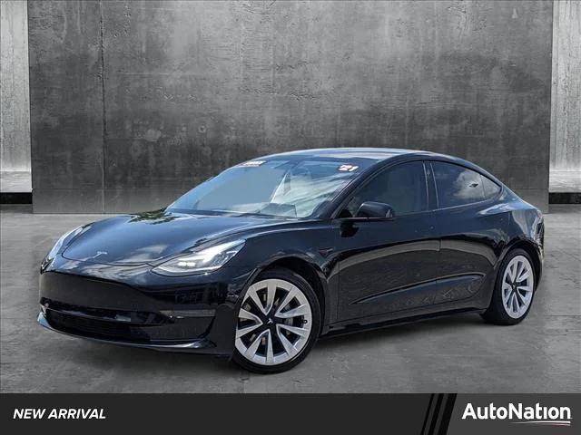 2021 Tesla Model 3 Standard Range Plus Rear-Wheel Drive