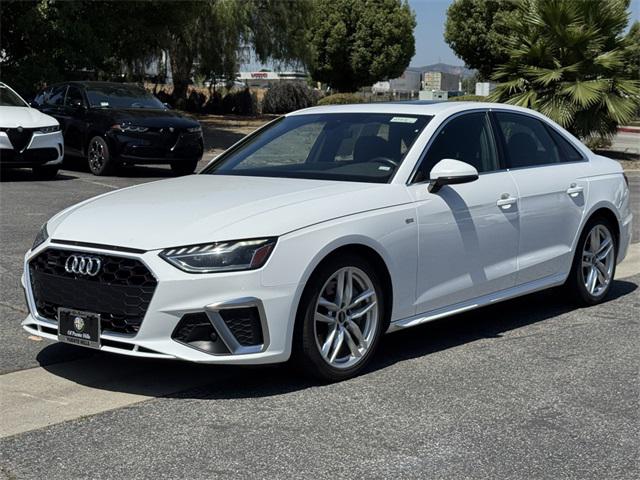2023 Audi A4 Premium Plus 45 TFSI S line quattro S tronic