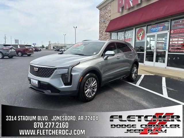2024 Cadillac XT4 FWD Premium Luxury
