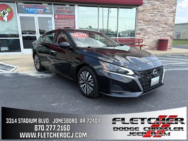 2024 Nissan Altima SV FWD