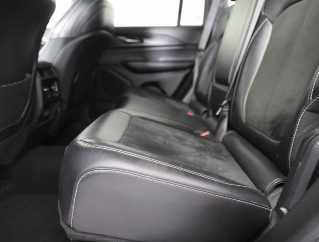 2023 Jeep Grand Cherokee Altitude 4x4