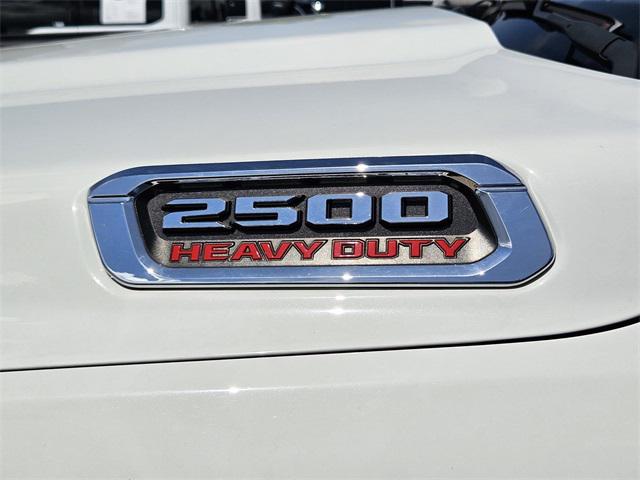 2022 RAM 2500 Limited Crew Cab 4x4 64 Box