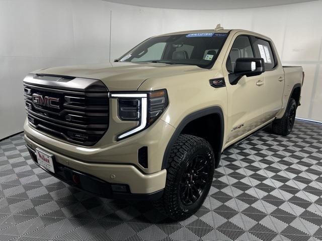 2022 GMC Sierra 1500 4WD Crew Cab Short Box AT4X