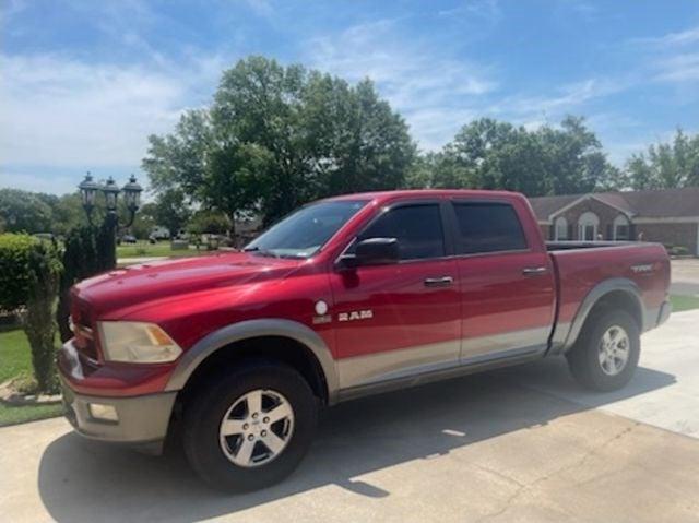 2010 Dodge Ram 1500 SLT/Sport/TRX