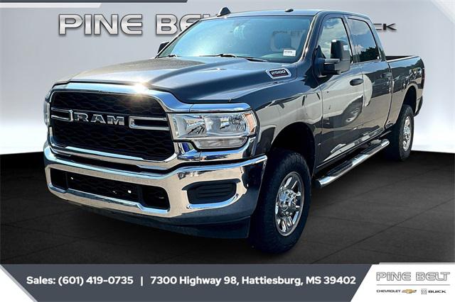 2023 RAM 2500 Tradesman Crew Cab 4x4 64 Box