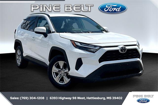 2024 Toyota RAV4 XLE