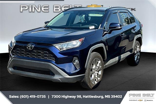 2020 Toyota RAV4 XLE Premium