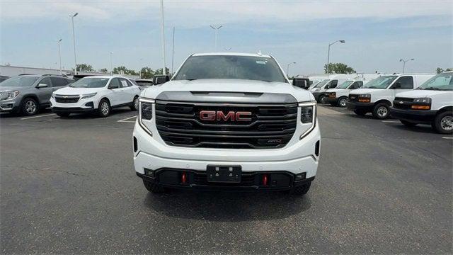2022 GMC Sierra 1500 4WD Crew Cab Standard Box AT4