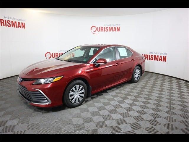 2022 Toyota Camry LE Hybrid