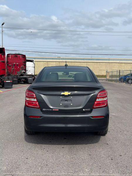 2017 Chevrolet Sonic Premier Auto