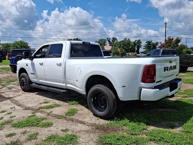 2025 Ram 3500 Laramie Crew Cab 4x4 8' Box