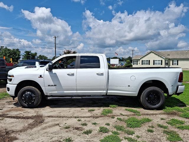 2025 Ram 3500 Laramie Crew Cab 4x4 8' Box