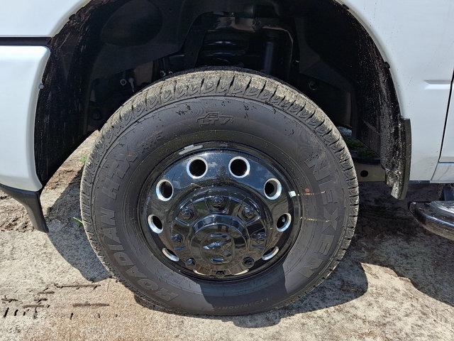 2025 Ram 3500 Laramie Crew Cab 4x4 8' Box