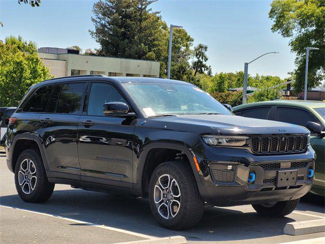 2023 Jeep Grand Cherokee 4xe Trailhawk