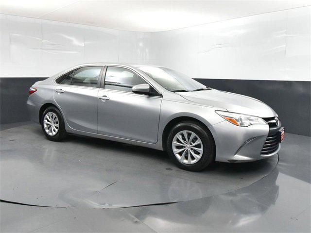 2016 Toyota Camry XSE