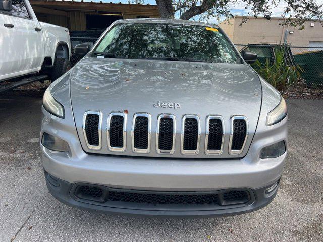 2015 Jeep Cherokee Sport
