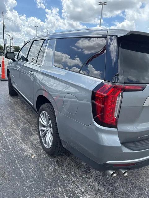 2023 GMC Yukon XL 4WD Denali