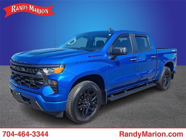 2023 Chevrolet Silverado 1500 4WD Crew Cab Short Bed Custom
