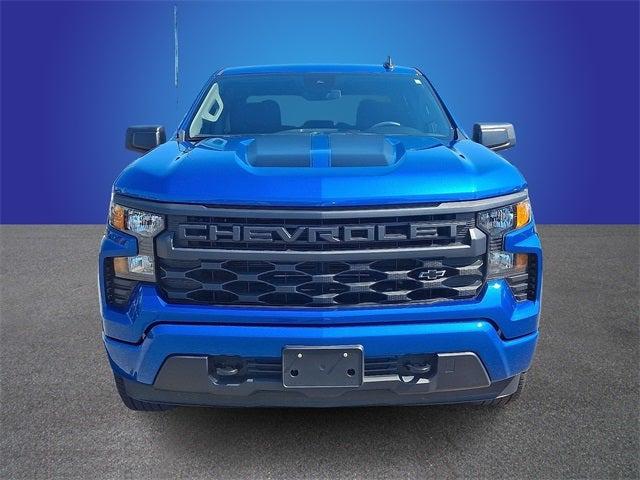 2023 Chevrolet Silverado 1500 4WD Crew Cab Short Bed Custom