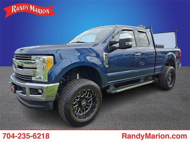 2017 Ford F-350 LARIAT