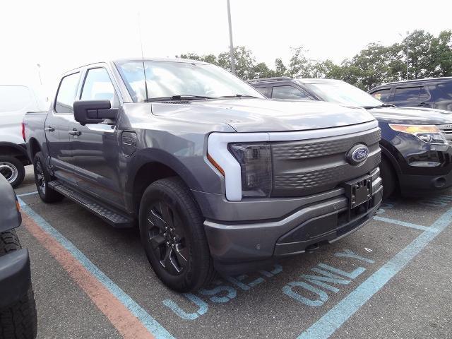 2023 Ford F-150 Lightning XLT