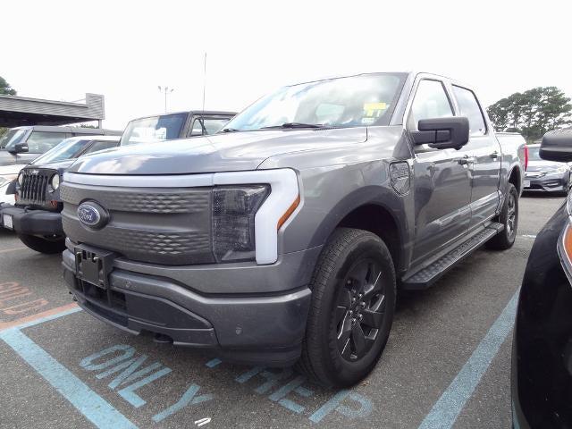 2023 Ford F-150 Lightning XLT