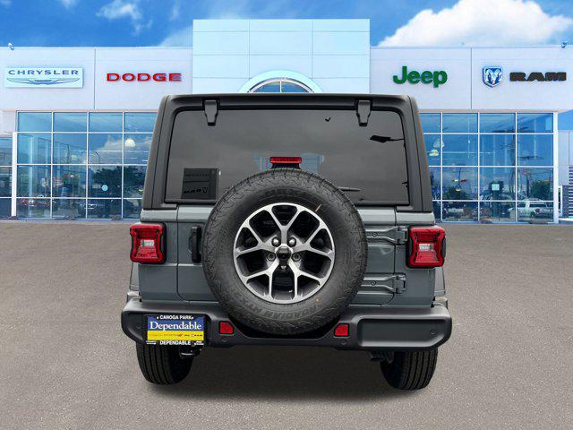 2025 Jeep Wrangler 4-Door Summit 4x4
