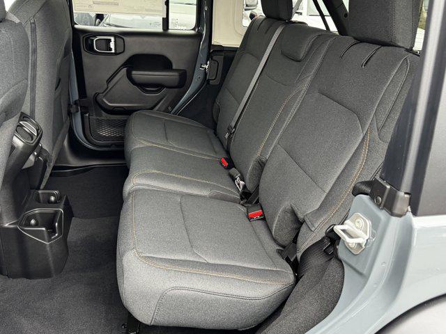2025 Jeep Wrangler 4-Door Summit 4x4