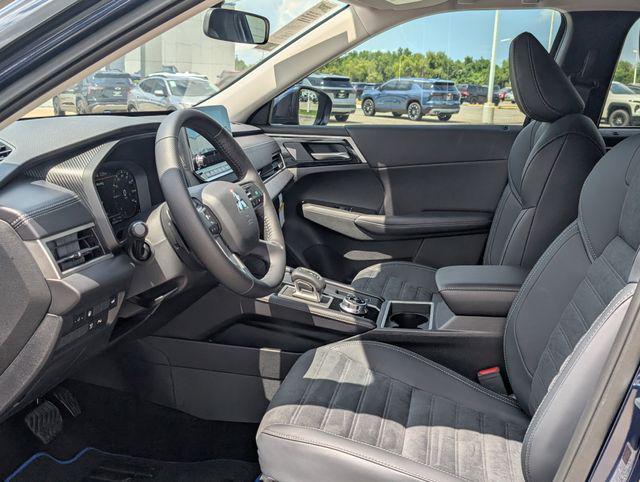 2025 Mitsubishi Outlander PHEV SE S-AWC