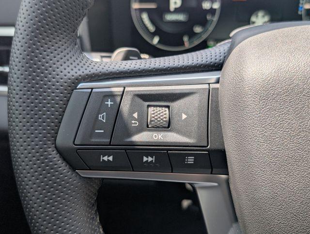2025 Mitsubishi Outlander PHEV SE S-AWC
