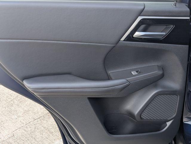 2025 Mitsubishi Outlander PHEV SE S-AWC