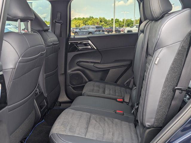 2025 Mitsubishi Outlander PHEV SE S-AWC
