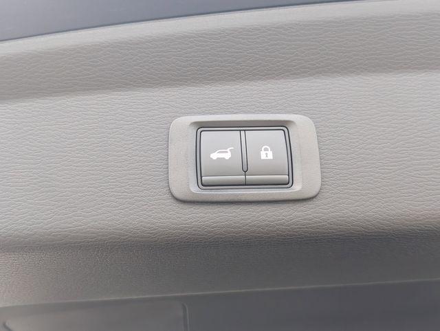 2025 Mitsubishi Outlander PHEV SE S-AWC