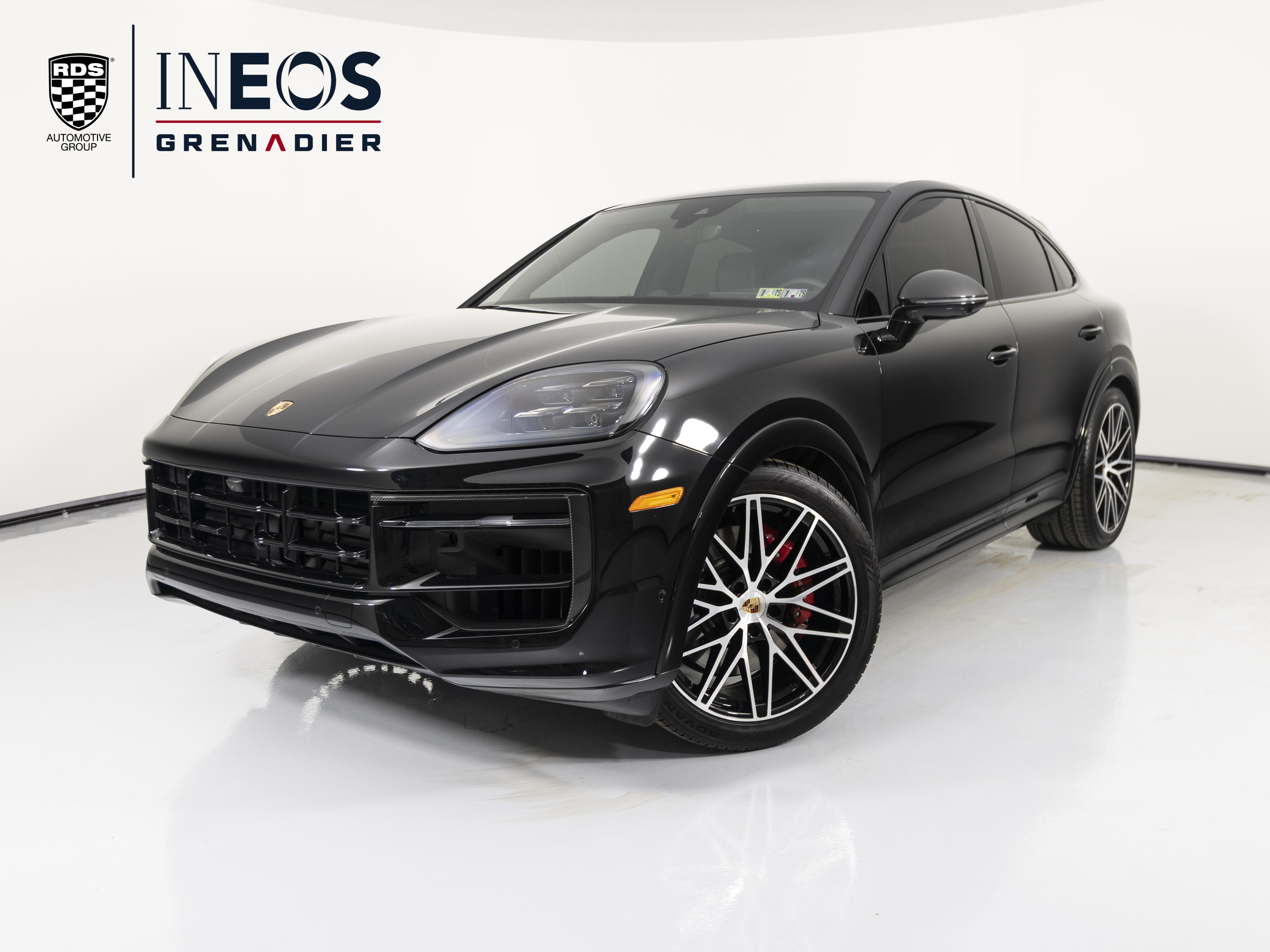2025 Porsche Cayenne Coup GTS's photo