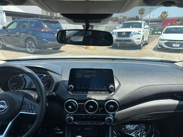 2024 Nissan Sentra SV Xtronic CVT