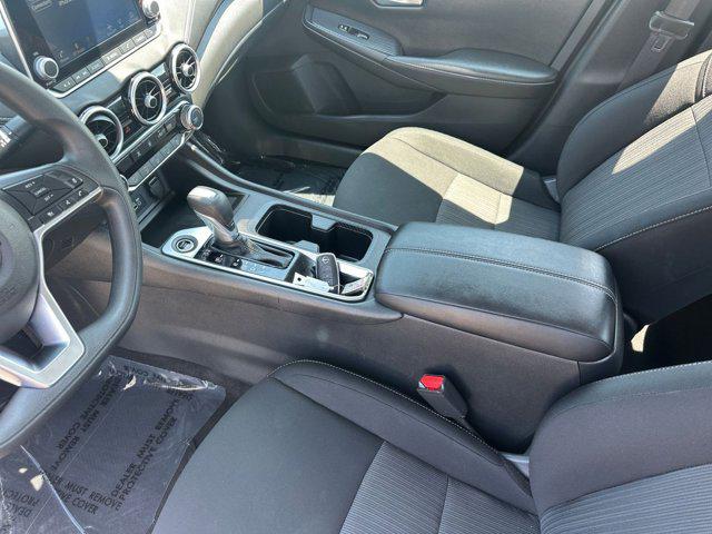 2024 Nissan Sentra SV Xtronic CVT