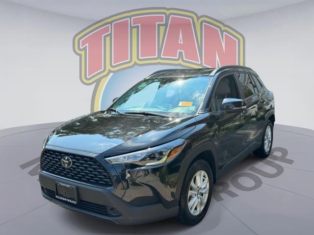2023 Toyota Corolla Cross LE [19]