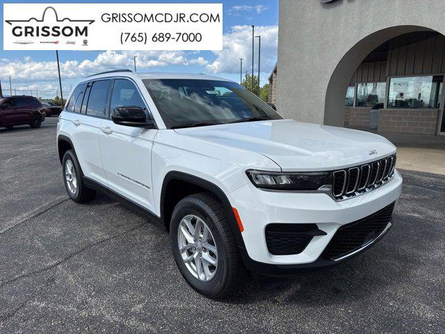 2025 Jeep Grand Cherokee GRAND CHEROKEE LAREDO X 4X4 2025 Jeep Grand Cherokee GRAND CHEROKEE LAREDO X 4X4