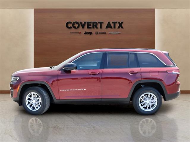 2025 Jeep Grand Cherokee GRAND CHEROKEE LAREDO X 4X2