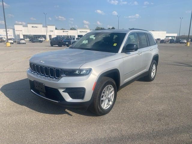 2025 Jeep Grand Cherokee GRAND CHEROKEE LAREDO X 4X4 2025 Jeep Grand Cherokee GRAND CHEROKEE LAREDO X 4X4