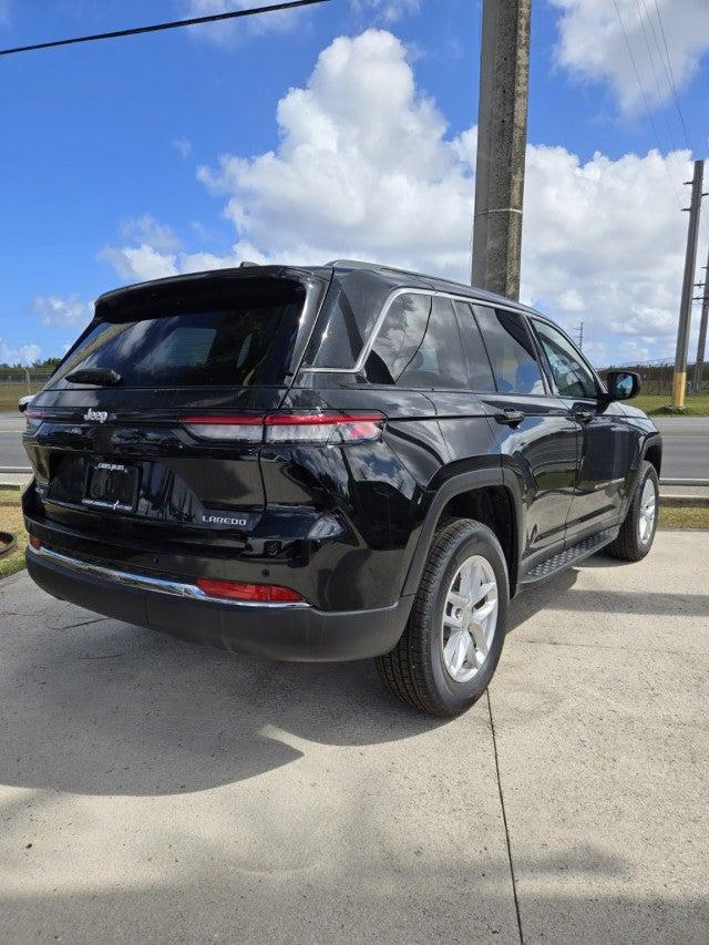 2025 Jeep Grand Cherokee GRAND CHEROKEE LAREDO X 4X4