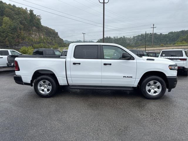 2025 RAM Ram 1500 RAM 1500 TRADESMAN CREW CAB 4X4 57 BOX