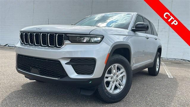 2025 Jeep Grand Cherokee GRAND CHEROKEE LAREDO 4X4 2025 Jeep Grand Cherokee GRAND CHEROKEE LAREDO 4X4