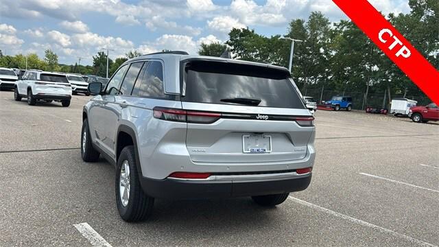 2025 Jeep Grand Cherokee GRAND CHEROKEE LAREDO 4X4 2025 Jeep Grand Cherokee GRAND CHEROKEE LAREDO 4X4